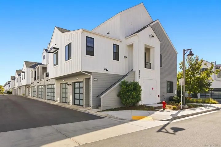 1602 San Remo Place 201, Encinitas, California 92024 — photo 4