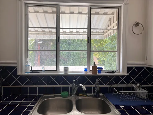 3 bedroom