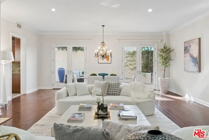 143 N Arnaz Drive 102, Beverly Hills, California 90211 — photo 5