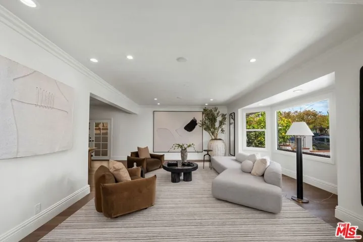 491 S Spalding Drive, Beverly Hills, California 90212 — photo 5