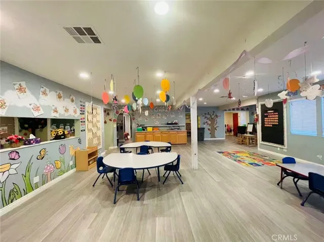 14211 Newport Avenue, Tustin, California 92780 — photo 4
