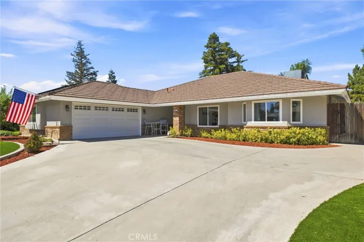5101 Dewalt, Bakersfield, California 93308 — photo 5