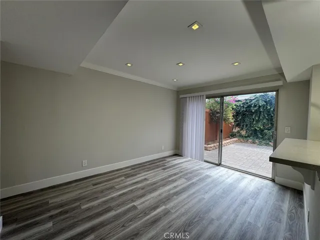 Family room, Fresh paint throughout