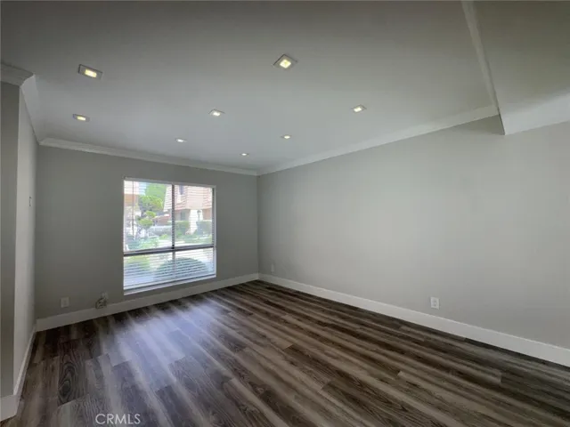 Secondary bedroom