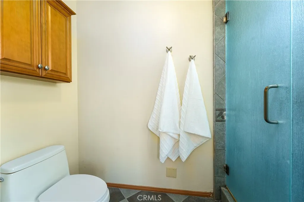 Primary bathroom also has a separate commode with a door for privacy. Primary bathroom also has a separate commode with a door for privacy.