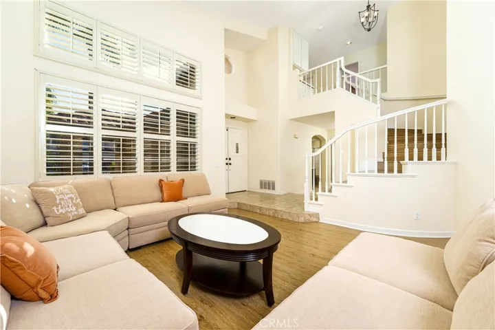 This photos says so much about this home, just imagine your holiday decor here!
