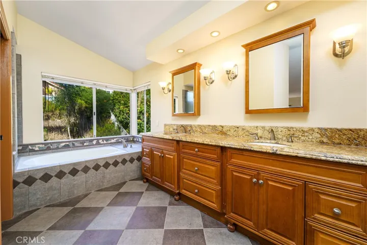 Primary ensuite bathroom is high end and very spacious.