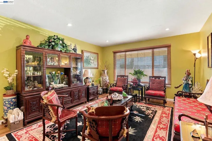 22 John Glenn Cir, Daly City, California 94015 — photo 5