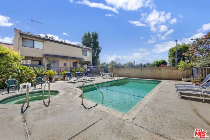 6840 Balboa Boulevard 507, Los Angeles, California 91406 — photo 4