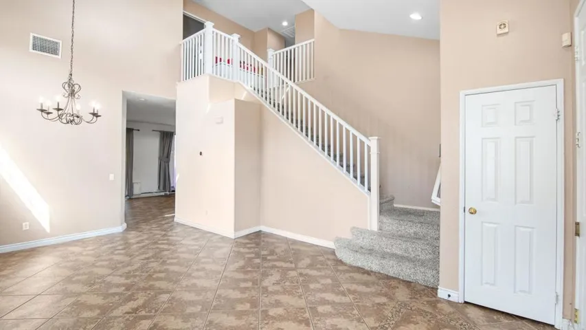 38977 Lone Cir, Murrieta, California 92563 — photo 4