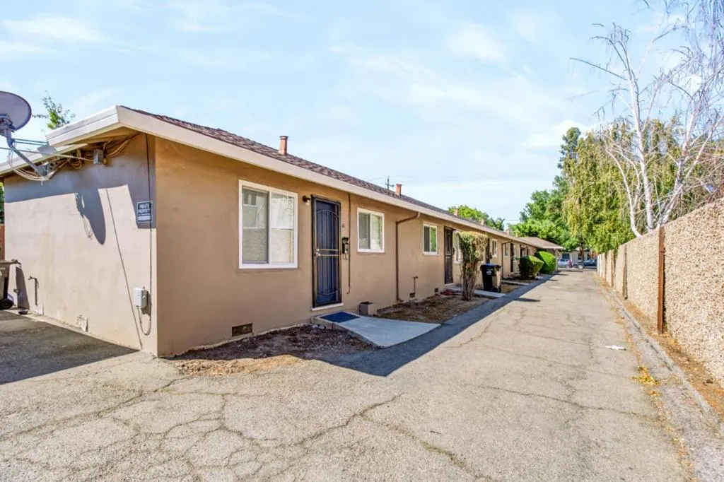 460 S Buena Vista Ave