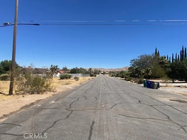 0 Ivanhoe, Yucca Valley, California 92284 — photo 4