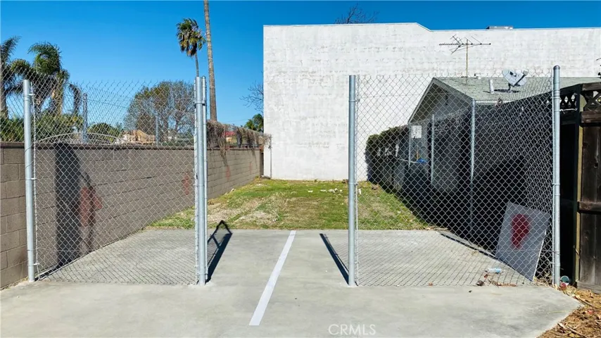 2021 Lomita, Lomita, California 90717 — photo 5