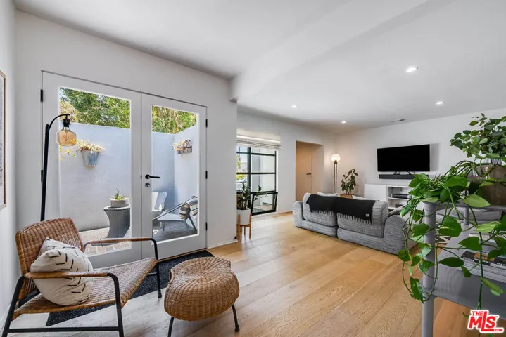 12507 Westminster Avenue, Los Angeles, California 90066 — photo 4