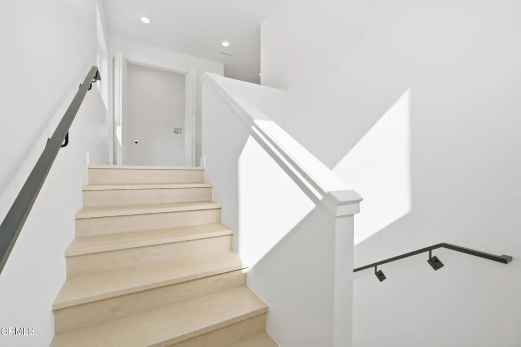 28_stairs 28_stairs