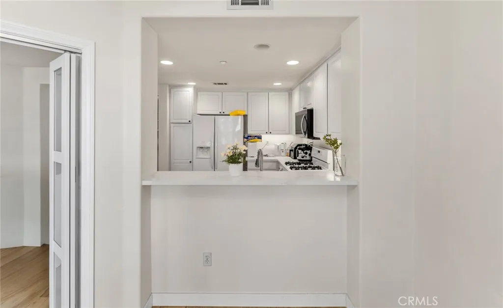 gallery-image 4