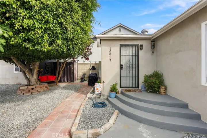10013 Flora Vista, Bellflower, California 90706 — photo 5