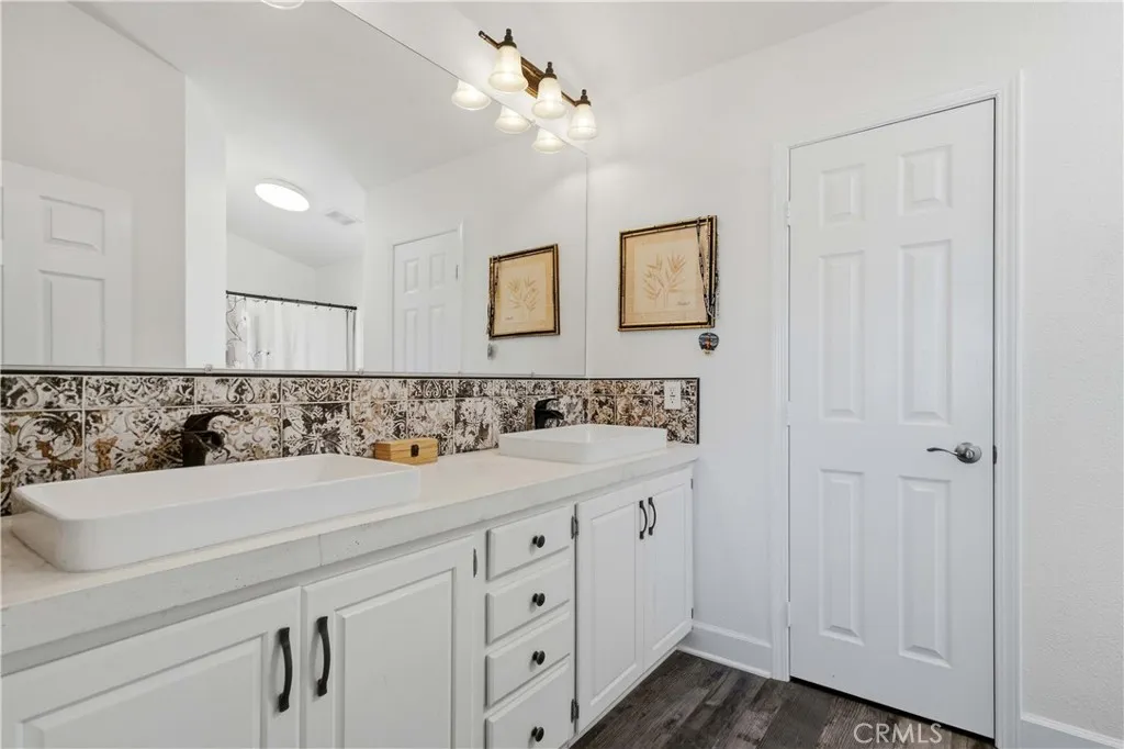 Main​​‌​​​​‌​​‌‌​​‌​​​‌‌​​​‌​​‌‌​​‌‌​​‌‌​​​​ Bathroom Main​​‌​​​​‌​​‌‌​​‌​​​‌‌​​​‌​​‌‌​​‌‌​​‌‌​​​​ Bathroom