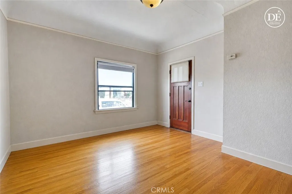 Photo digitally altered, tenant's personal items removed from photo.