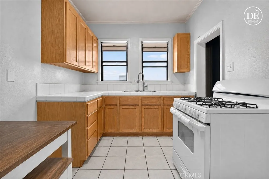 Photo digitally altered, tenant's personal items removed from photo.