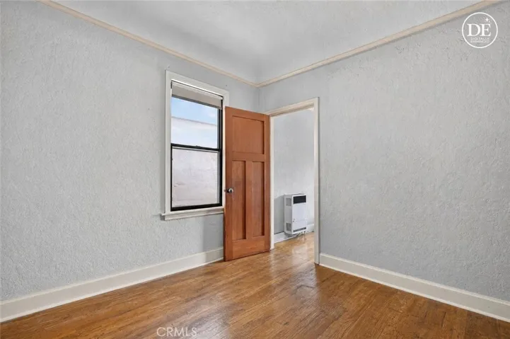 Photo digitally altered, tenant's personal items removed from photo.