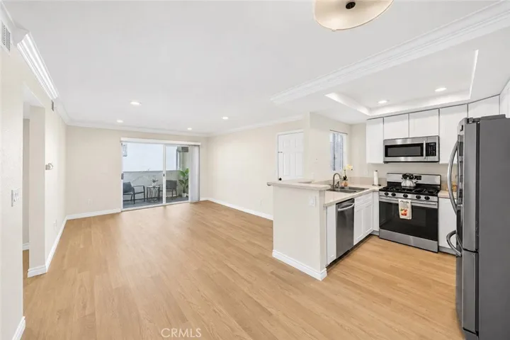16377 Lakeshore, Lake Elsinore, California 92530 — photo 4