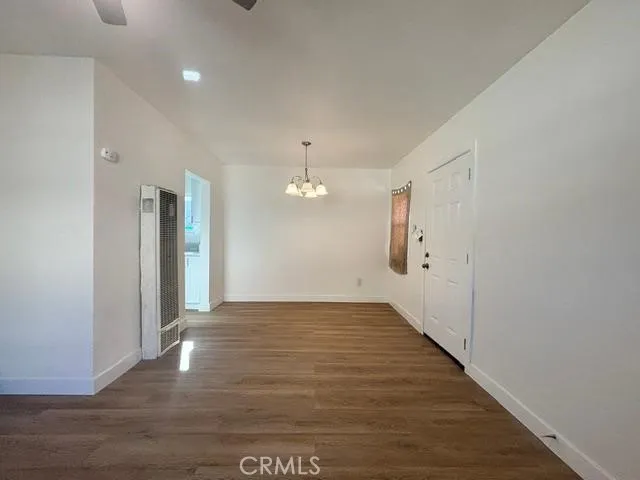 2214 E 111th, Los Angeles, California 90059 — photo 4
