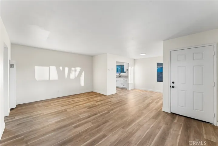 37862 11th E, Palmdale, California 93550 — photo 4