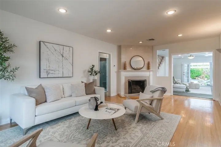 4122 Wilkinson, Studio City, California 91604 — photo 4