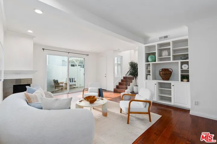 910 19th Street 10, Santa Monica, California 90403 — photo 5