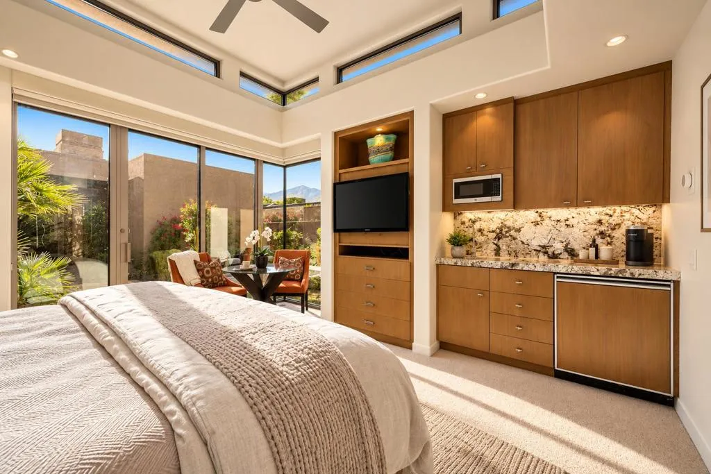 Casita Kitchenette