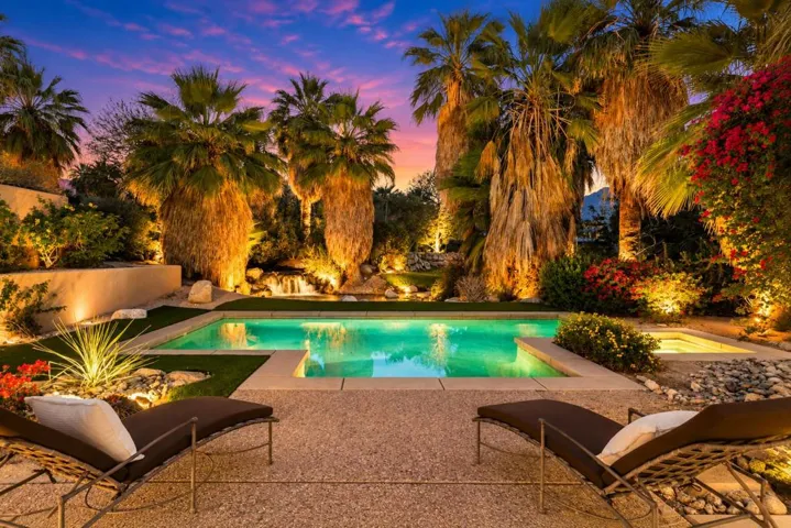 Nightview Backyard
