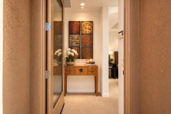 Casita Entry