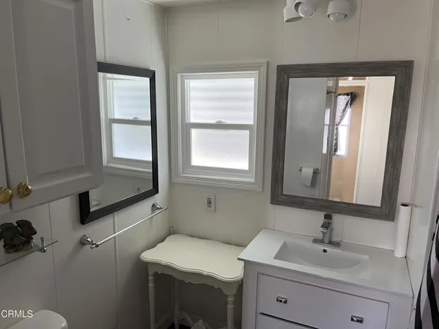 Bathroom mirror