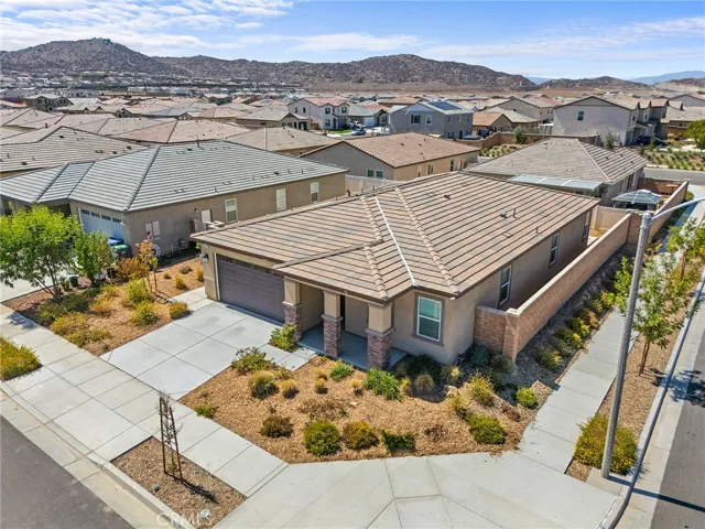 29081 Soffel, Winchester, California 92596 — photo 4