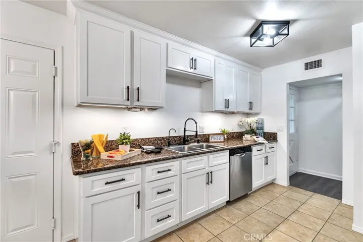 9160 Garden Street, Rancho Cucamonga, California 91701 — photo 4