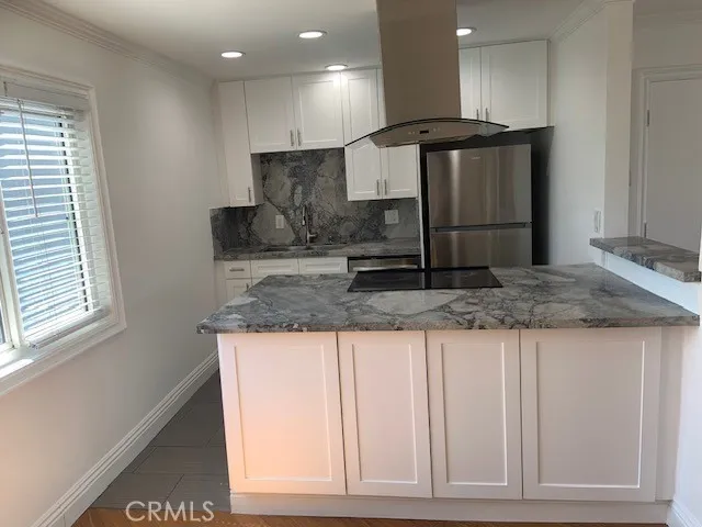 21662 Brookhurst, Huntington Beach, California 92646 — photo 4