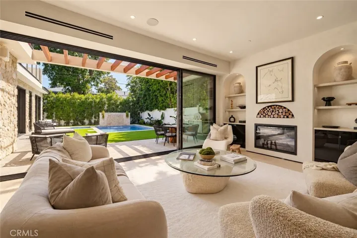 4316 Beeman, Studio City, California 91604 — photo 4