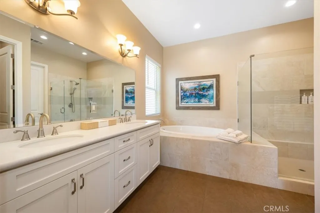 Double Sinks- Separate Bath/Shower Double Sinks- Separate Bath/Shower