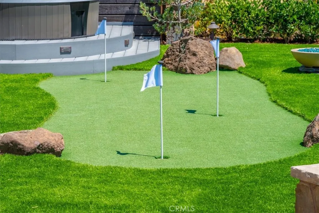 Putting Green Putting Green
