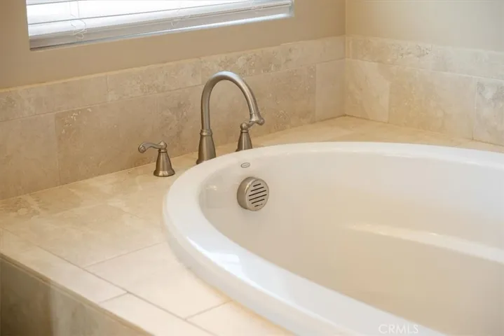 Soaking Tub