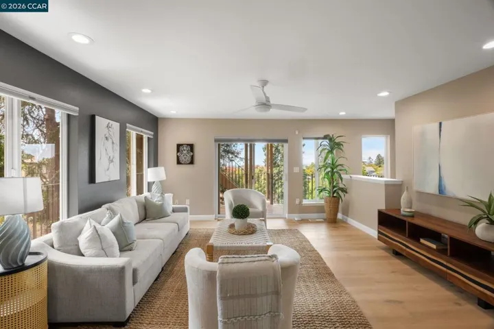 Bedroom/Media Rm