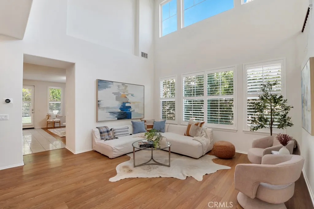 Living Room With High Cellings