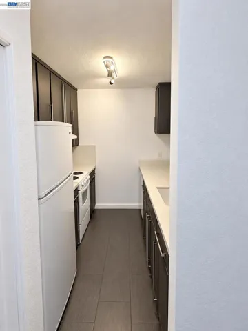 29621 Red Oak Ct 3, Hayward, California 94544 — photo 5