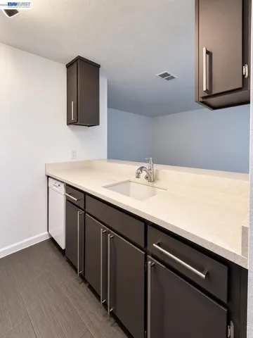 29621 Red Oak Ct 3, Hayward, California 94544 — photo 4