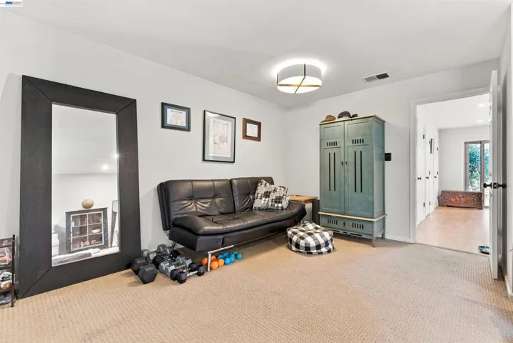 3349 Solomon Lane, Alameda, California 94502-6953 — photo 5