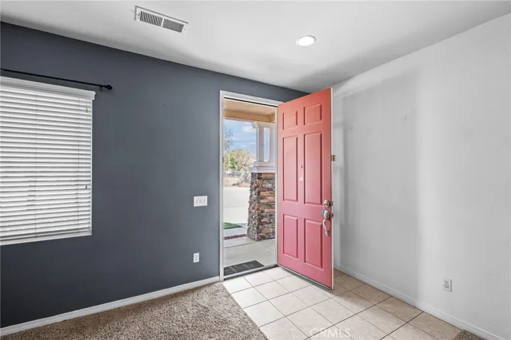 31991 Sugarbush, Lake Elsinore, California 92532 — photo 4