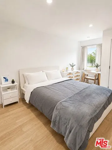 6138 Carlos Avenue 1/2, Los Angeles, California 90028 — photo 4