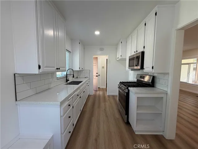 904 N 2nd Avenue, Upland, California 91786 — photo 4