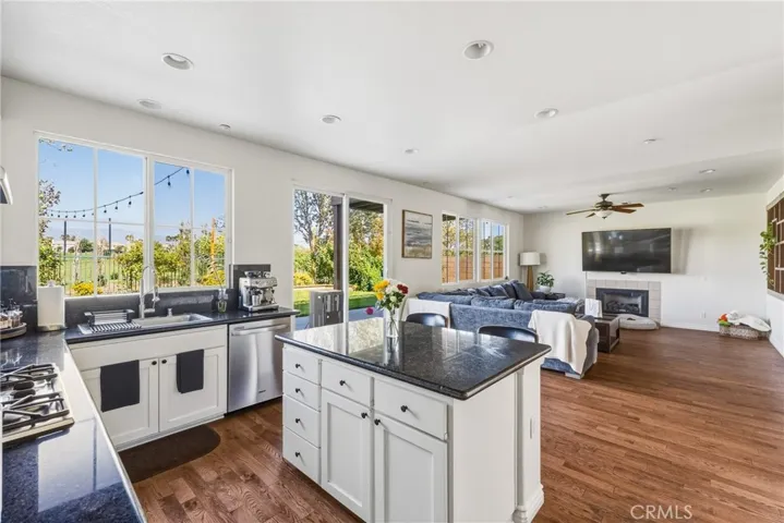 6011 Mira Vista Lane, Fontana, California 92336 — photo 4
